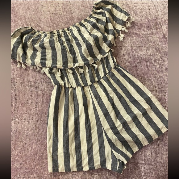 Adorable Size Small Bundle Lot - Picture 7 of 7